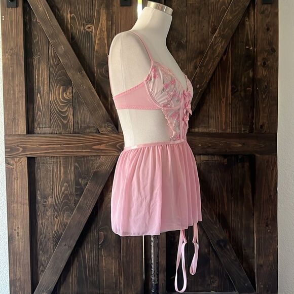 New Sexy Floral Embroidery Mesh Split Cut Out Lingerie Dress with G String - Picture 6 of 16